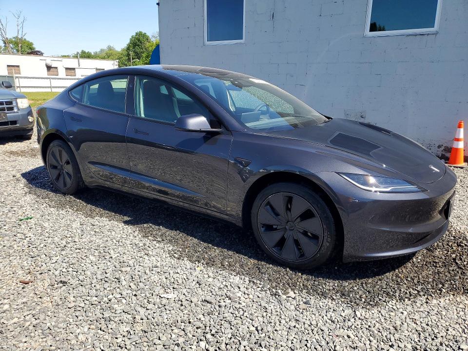 Photo 4 from auction – 2025 TESLA MODEL 3 with VIN 5YJ3E1EB4SF926341