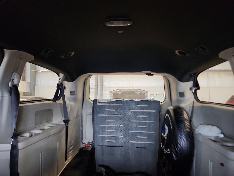 Photo 10 from auction – 2017 DODGE GRAND CARAVAN with VIN 2C4RDGBG9HR627165