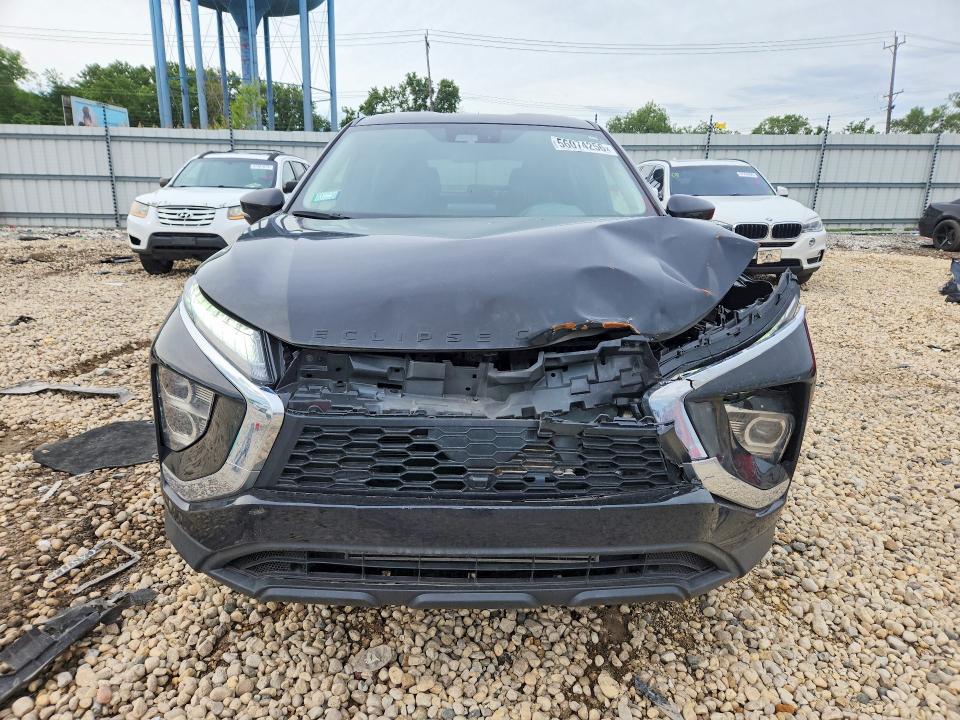 Photo 5 from auction – 2024 MITSUBISHI ECLIPSE CROSS with VIN JA4ATVAA8RZ006776