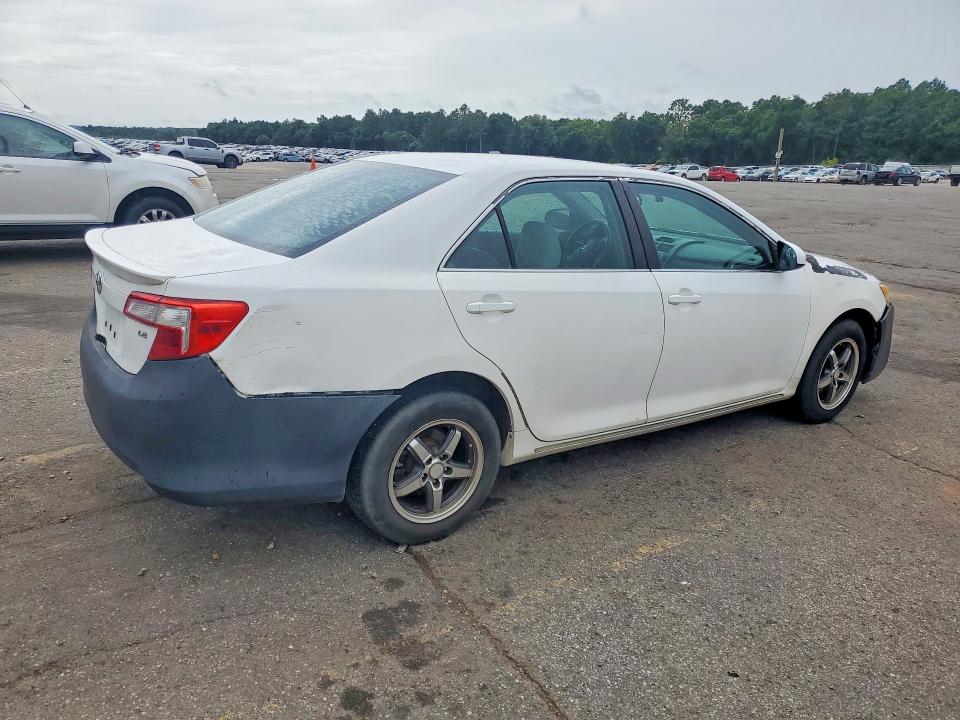 Photo 3 from auction – 2012 TOYOTA CAMRY with VIN 4T1BF1FK7CU524583