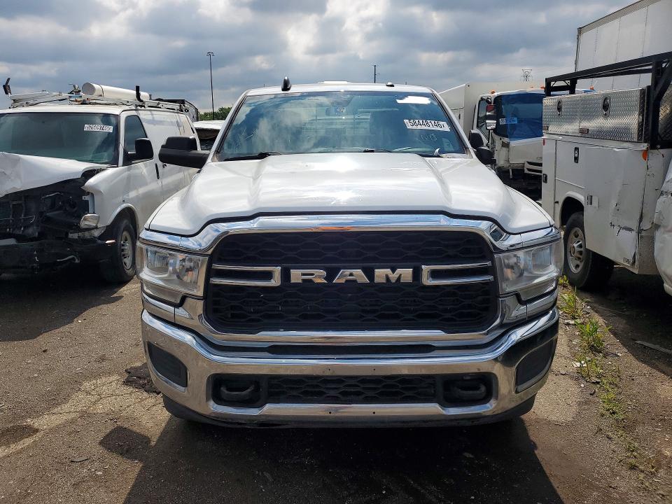 Photo 5 from auction – 2022 RAM 2500 with VIN 3C6UR5CJ7NG298355