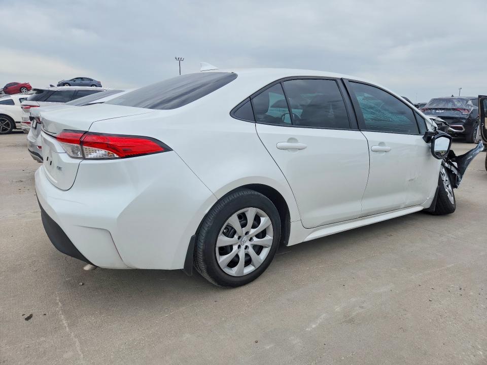 Photo 3 from auction – 2024 TOYOTA COROLLA with VIN 5YFB4MDE9RP214532
