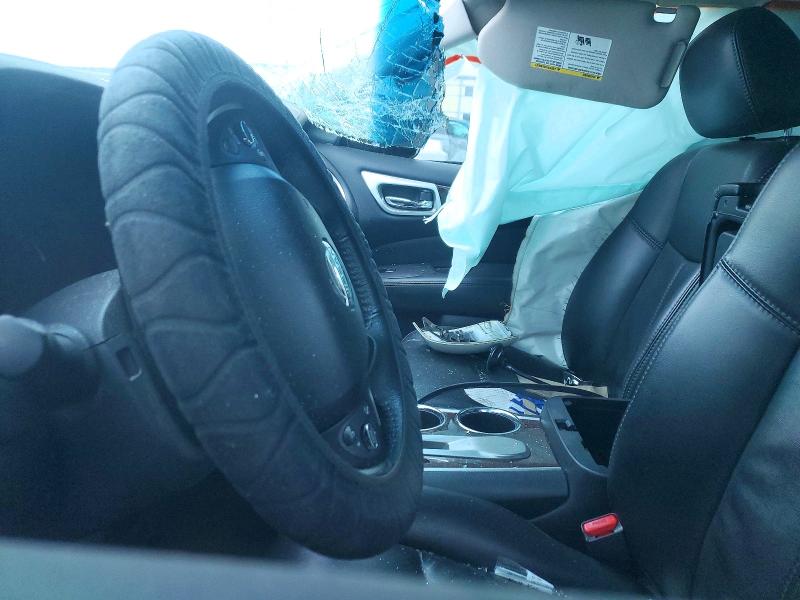 Photo 7 from auction – 2015 NISSAN PATHFINDER with VIN 5N1AR2MN4FC704524