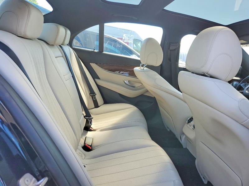 Photo 10 from auction – 2017 MERCEDES-BENZ E-CLASS with VIN WDDZF4KB8HA121429