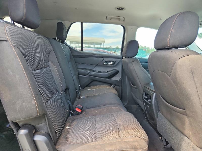 Photo 11 from auction – 2018 CHEVROLET TRAVERSE with VIN 1GNERFKW7JJ256901
