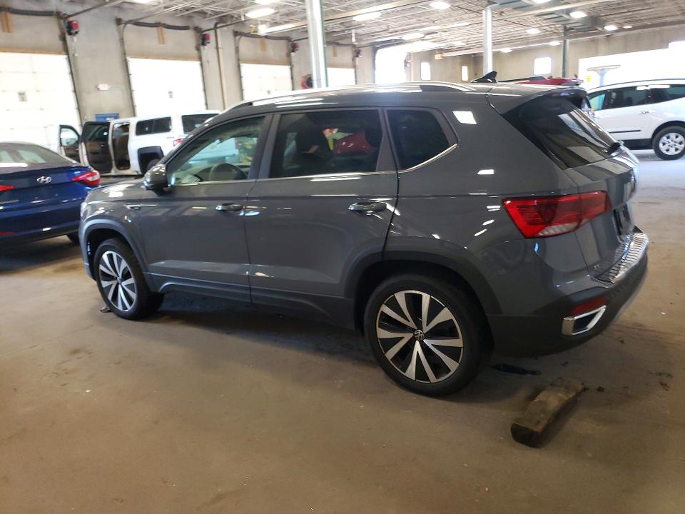 Photo 2 from auction – 2023 VOLKSWAGEN TAOS with VIN 3VVNX7B27PM320482