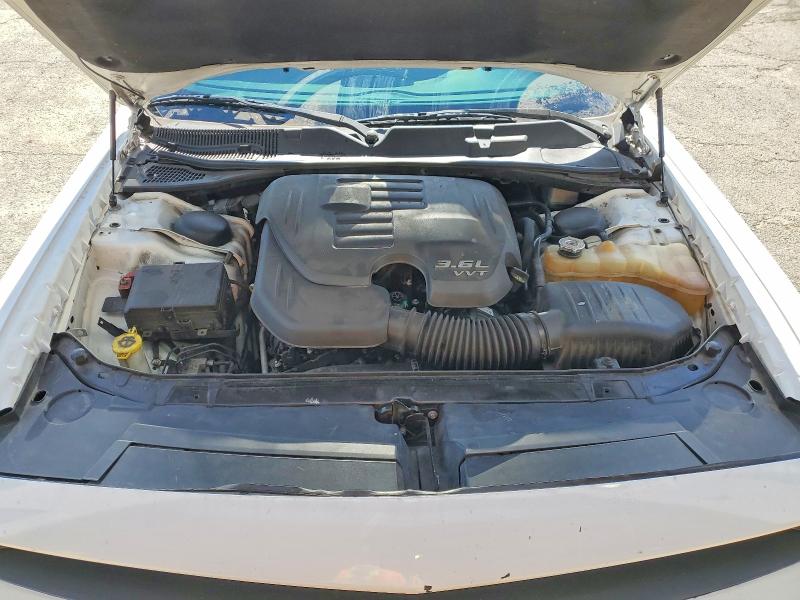 Photo 11 from auction – 2018 DODGE CHALLENGER with VIN 2C3CDZAG7JH287081