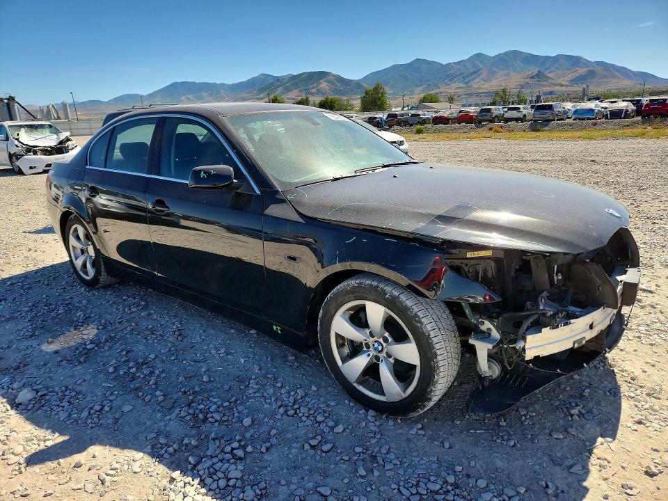 Снимка 4 от търг – 2005 BMW 530 с VIN WBANA73505B819375