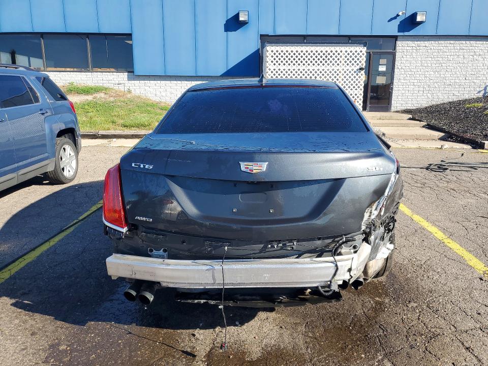 Photo 6 from auction – 2016 CADILLAC CT6 with VIN 1G6KF5RS6GU167185