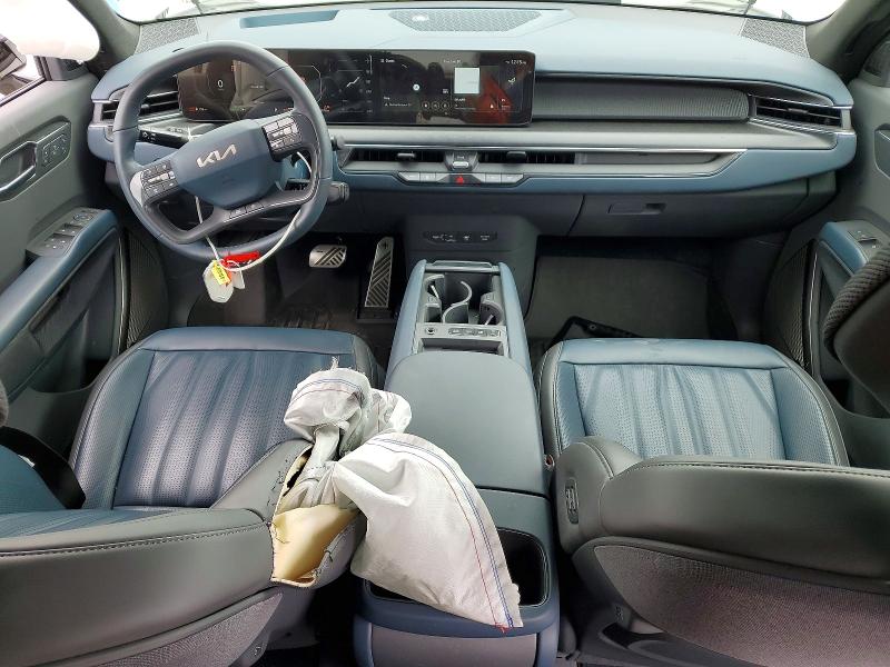 Photo 8 from auction – 2024 KIA EV9 with VIN KNDAEFS50R6034077