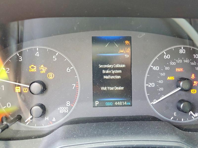 Photo 9 from auction – 2024 TOYOTA COROLLA with VIN 5YFB4MDE3RP181060