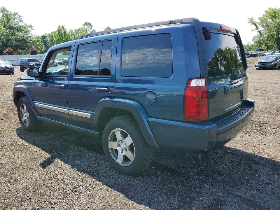 Photo 2 from auction – 2010 JEEP COMMANDER with VIN 1J4RG4GK1AC125343
