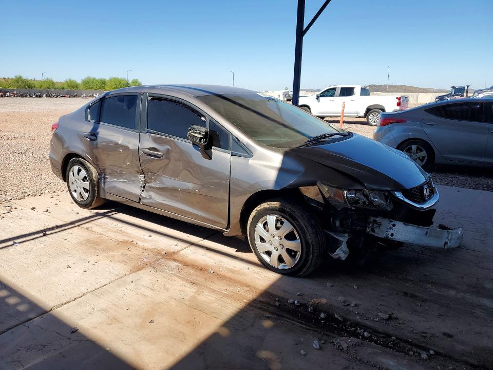 Photo 4 from auction – 2014 HONDA CIVIC with VIN 19XFB2F5XEE205536