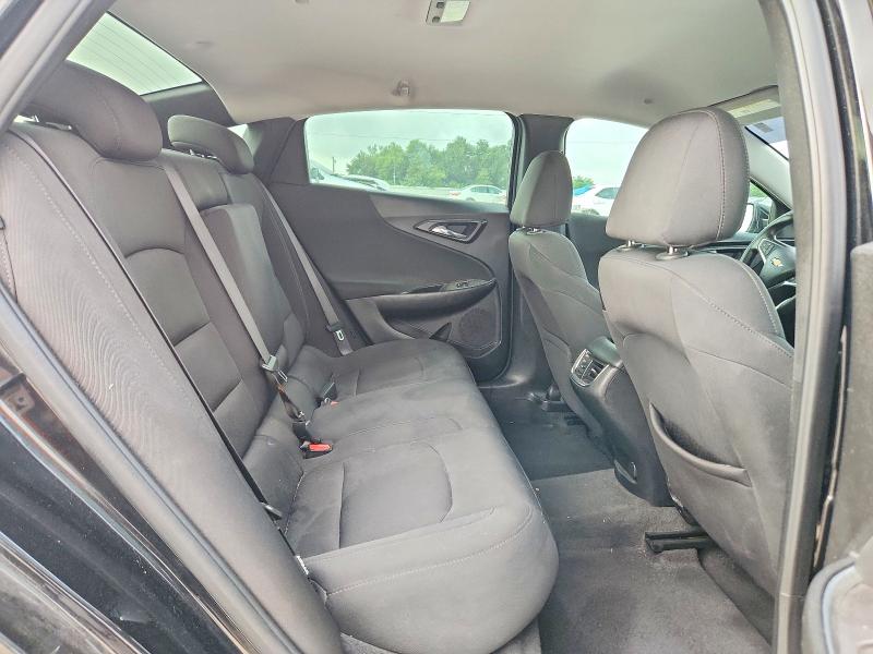 Photo 10 from auction – 2020 CHEVROLET MALIBU with VIN 1G1ZD5ST2LF039523