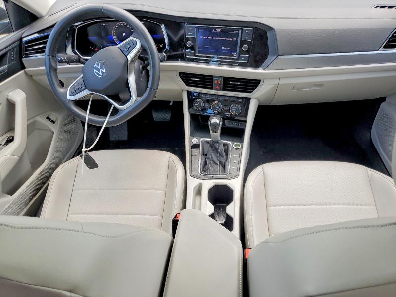 Photo 8 from auction – 2023 VOLKSWAGEN JETTA with VIN 3VW7M7BU7PM029334
