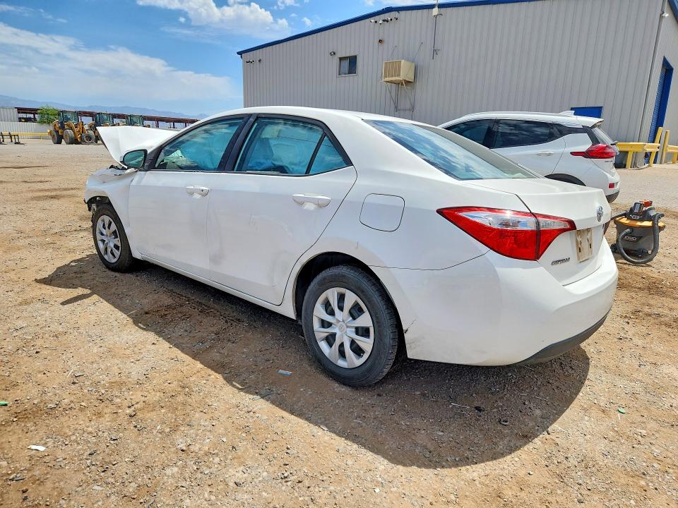 Photo 2 from auction – 2016 TOYOTA COROLLA with VIN 5YFBURHE0GP462043