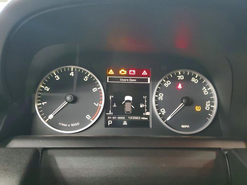 Photo 9 from auction – 2012 LAND ROVER RANGE ROVER SPORT with VIN SALSF2D40CA744057