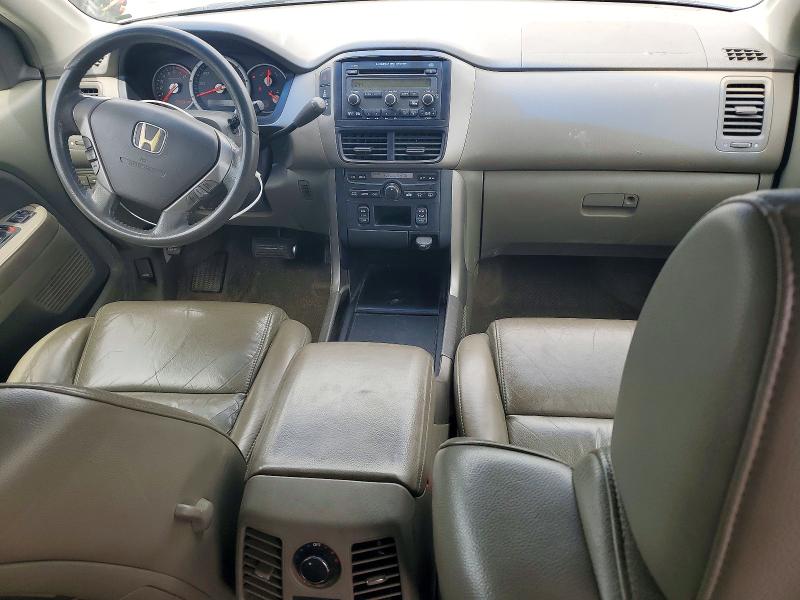 Photo 8 from auction – 2006 HONDA PILOT with VIN 5FNYF18556B025882