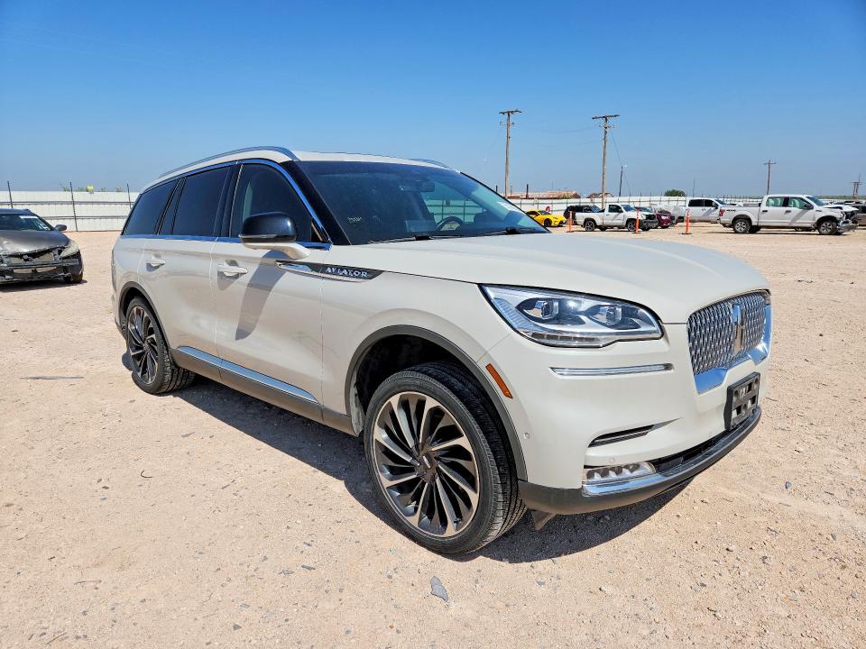 Photo 4 from auction – 2024 LINCOLN AVIATOR with VIN 5LM5J7XC3RGL01001