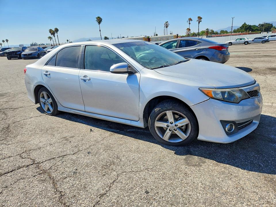 Photo 4 from auction – 2014 TOYOTA CAMRY with VIN 4T1BF1FK0EU325426