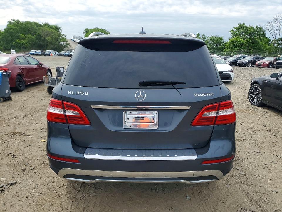 Photo 6 from auction – 2012 MERCEDES-BENZ ML with VIN 4JGDA2EBXCA025650