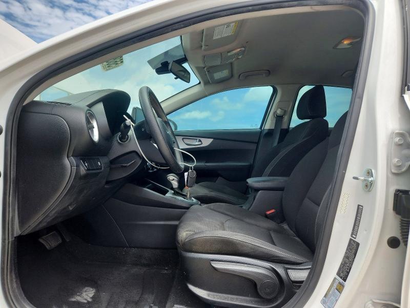 Photo 7 from auction – 2022 KIA FORTE with VIN 3KPF24AD2NE487987