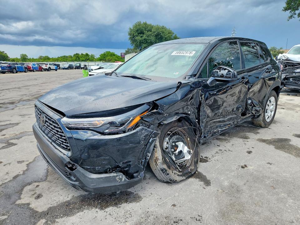 Photo 1 from auction – 2023 TOYOTA COROLLA CROSS with VIN 7MUAAAAG4PV064087