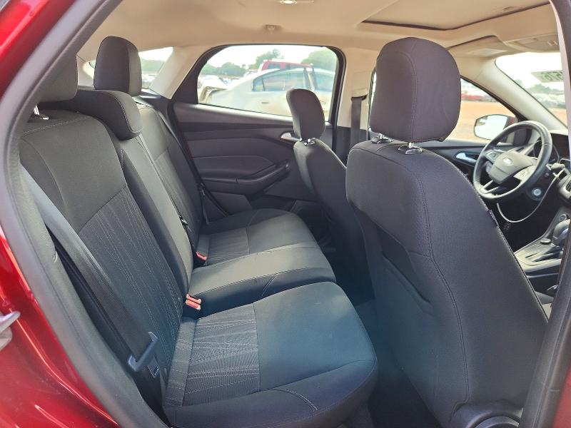 Zdjęcie 10 z aukcji – 2017 FORD FOCUS z VIN 1FADP3M23HL339927