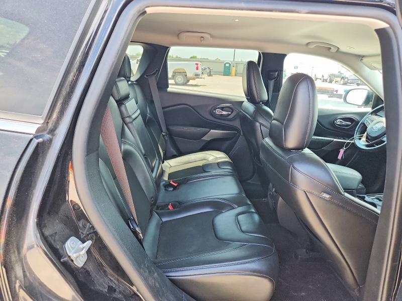 Photo 11 from auction – 2019 JEEP CHEROKEE with VIN 1C4PJLLB7KD242001
