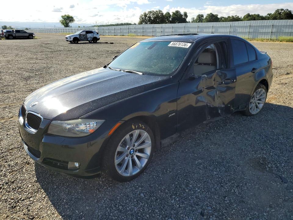 BMW 328 2011 with VIN WBAPK5C5XBA661249 - Photo from auction