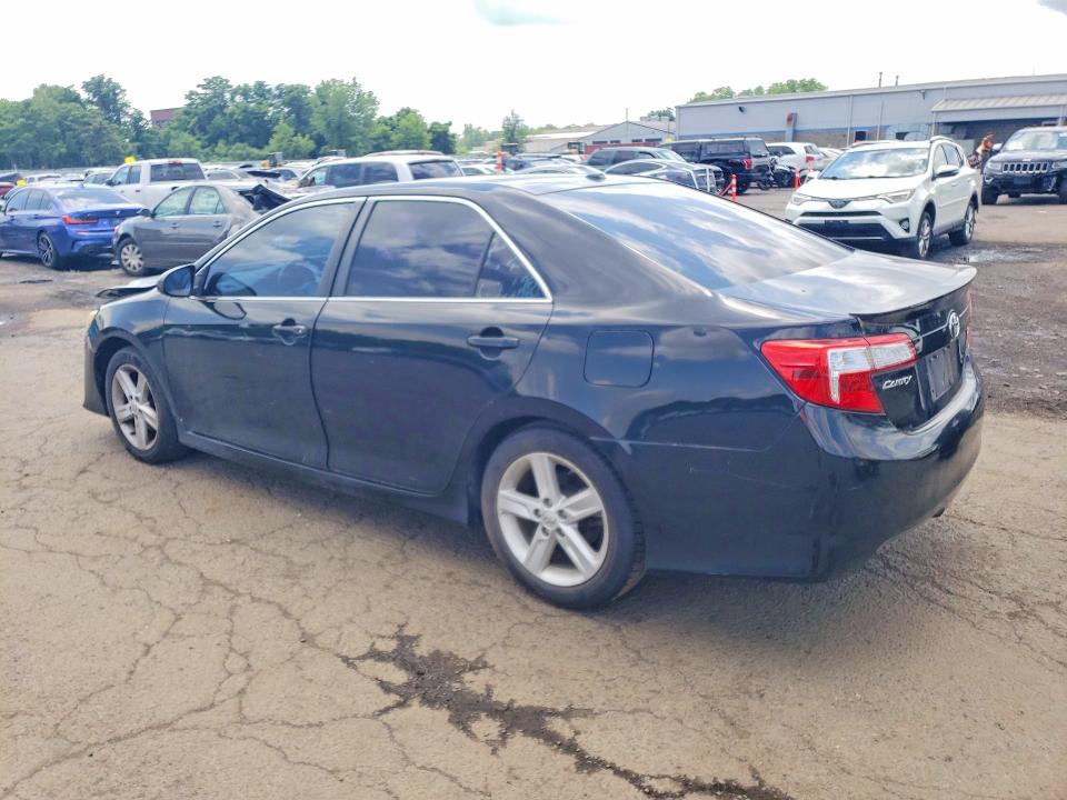 Photo 2 from auction – 2014 TOYOTA CAMRY with VIN 4T1BF1FK6EU344093