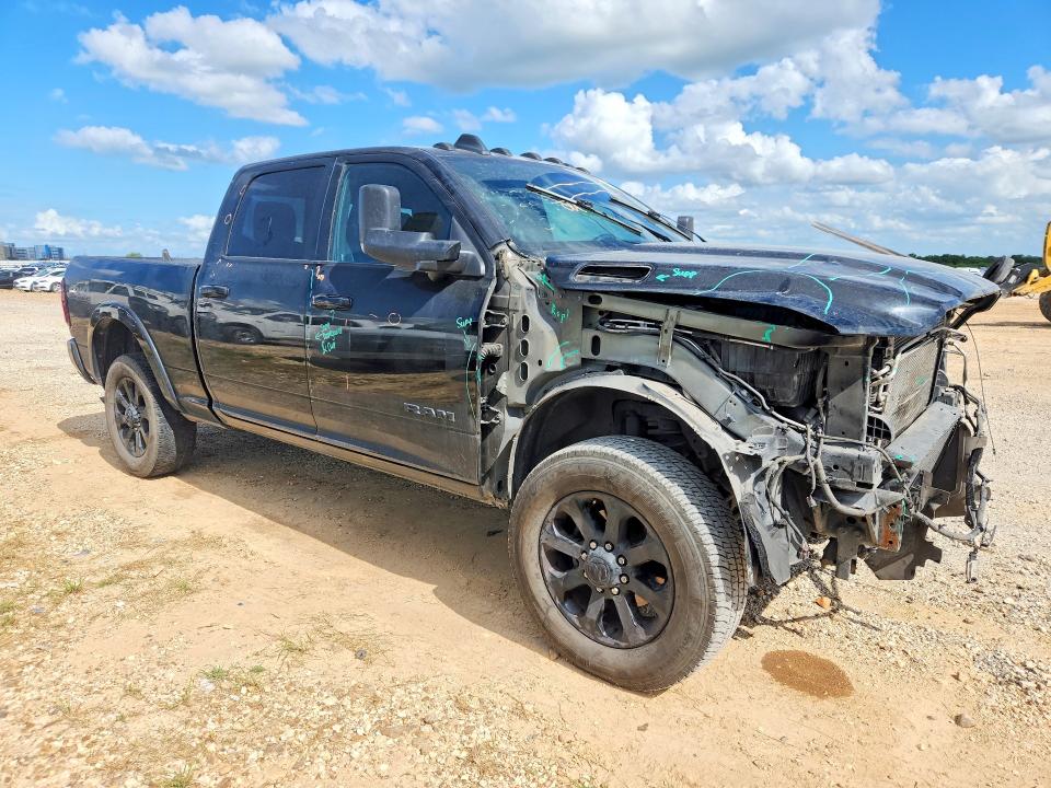 Photo 4 from auction – 2022 RAM 2500 with VIN 3C6UR5FLXNG236834