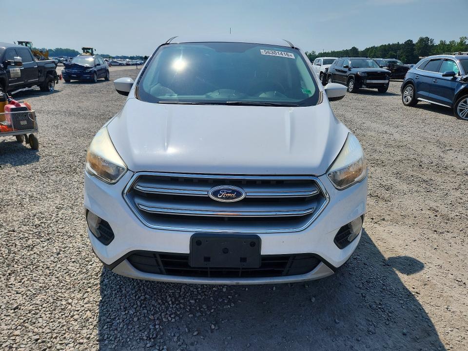 صورة رقم 5 من المزاد - 2017 FORD ESCAPE مع VIN 1FMCU0GD5HUE77016