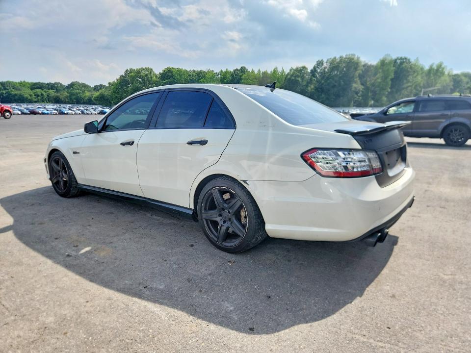 Photo 2 from auction – 2010 MERCEDES-BENZ E with VIN WDDHF7HBXAA117067