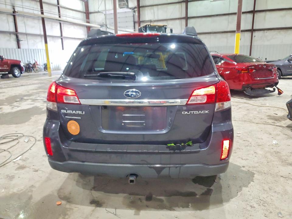 Photo 6 from auction – 2011 SUBARU OUTBACK with VIN 4S4BRCKCXB3440120