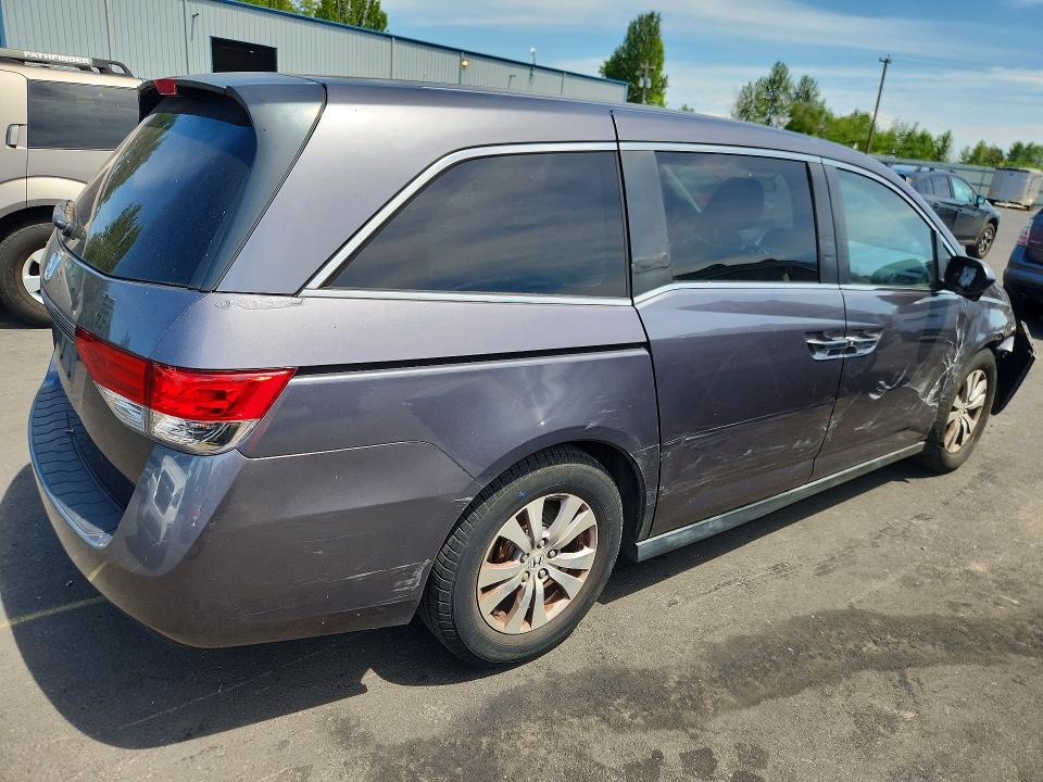 Photo 3 from auction – 2015 HONDA ODYSSEY with VIN 5FNRL5H49FB028344
