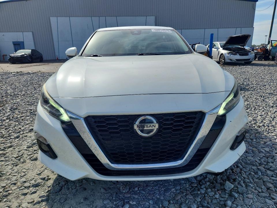 Photo 5 from auction – 2019 NISSAN ALTIMA with VIN 1N4BL4FVXKC109177