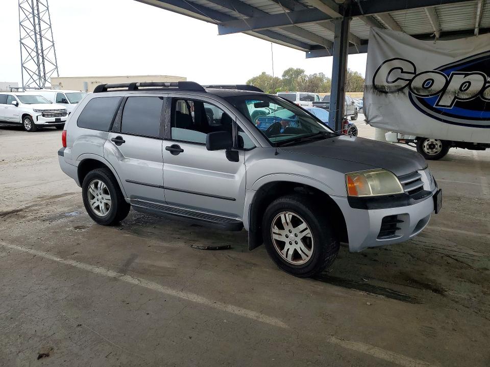 Photo 4 from auction – 2004 MITSUBISHI ENDEAVOR with VIN 4A4MN21S74E062172