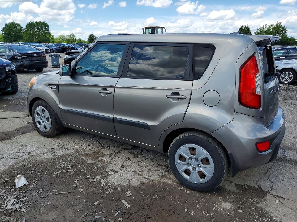 Photo 2 from auction – 2013 KIA SOUL with VIN KNDJT2A52D7624011