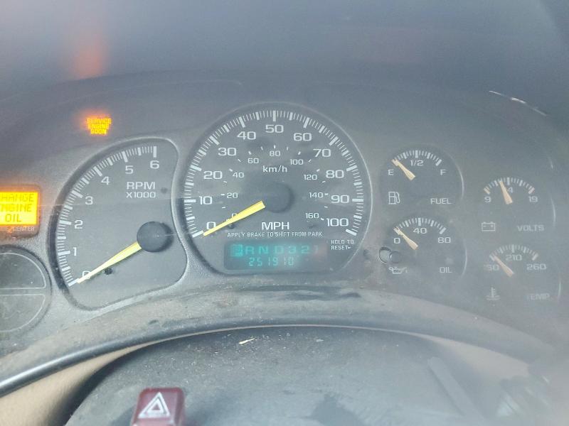 Photo 9 from auction – 2001 CHEVROLET SILVERADO with VIN 2GCEC19V311325037