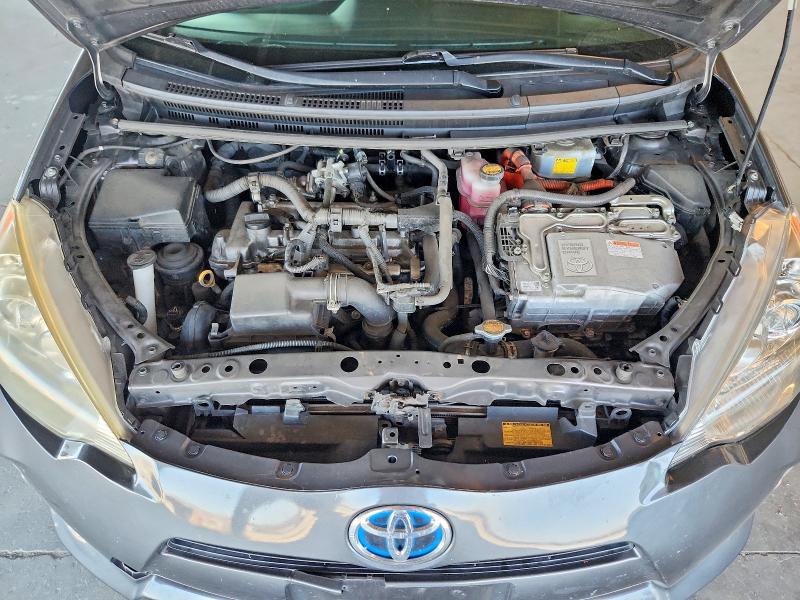 Photo 11 from auction – 2012 TOYOTA PRIUS C with VIN JTDKDTB34C1521193