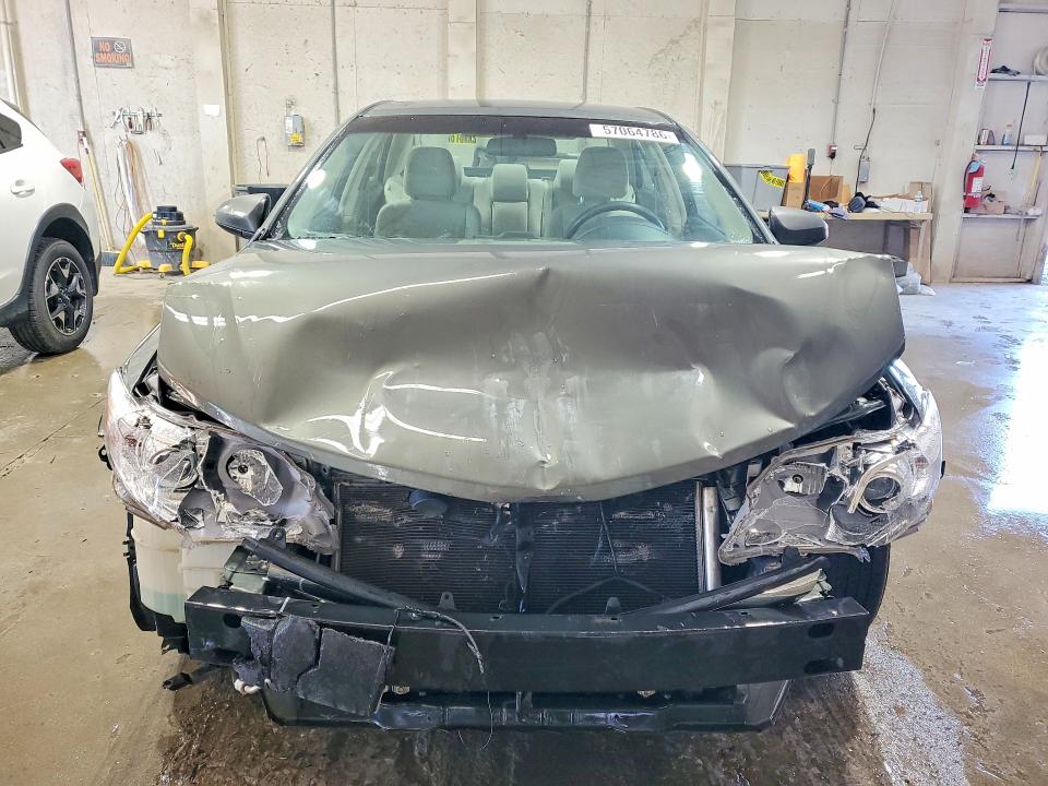 Photo 5 from auction – 2013 TOYOTA CAMRY with VIN 4T4BF1FK6DR280111