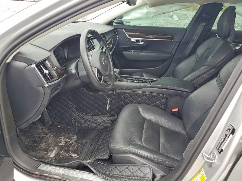 Photo 7 from auction – 2018 VOLVO S90 with VIN LVY102MK5JP056383