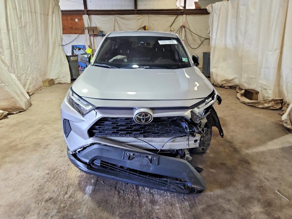 Photo 5 from auction – 2023 TOYOTA RAV4 with VIN 2T3H1RFV5PC239400