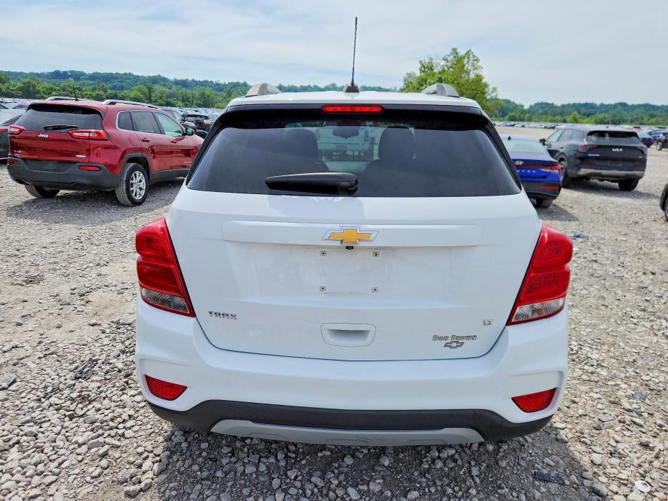Photo 6 from auction – 2017 CHEVROLET TRAX with VIN KL7CJLSB4HB197696