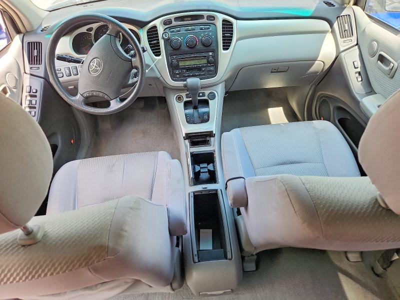 Photo 8 from auction – 2005 TOYOTA HIGHLANDER with VIN JTEEP21A550081035