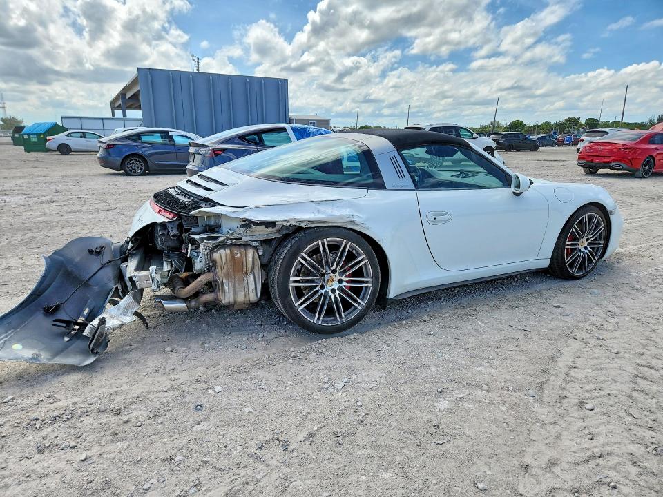 Photo 3 from auction – 2015 PORSCHE 911 with VIN WP0BB2A91FS135609
