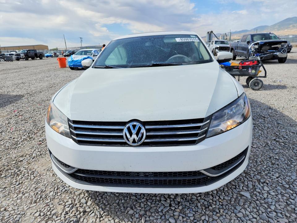 Photo 5 from auction – 2014 VOLKSWAGEN PASSAT with VIN 1VWBN7A36EC052800