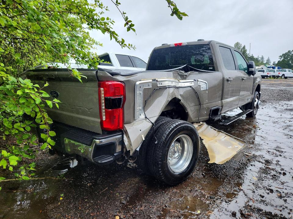 Zdjęcie 3 z aukcji – 2026 FORD F350 z VIN 1FT8W3DT9TED83161