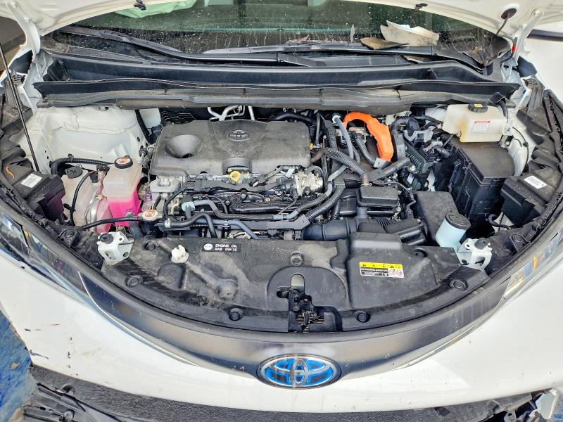 Photo 12 from auction – 2024 TOYOTA SIENNA with VIN 5TDKSKFC2RS143588